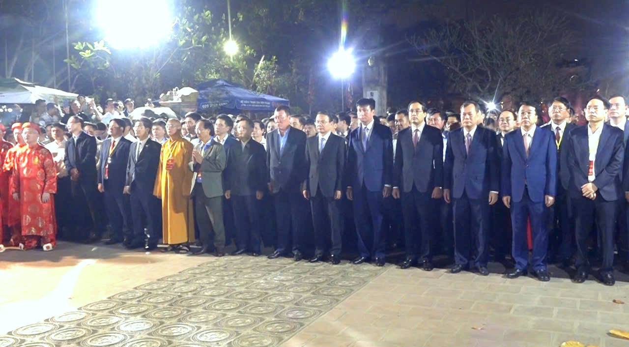 anh tin bai